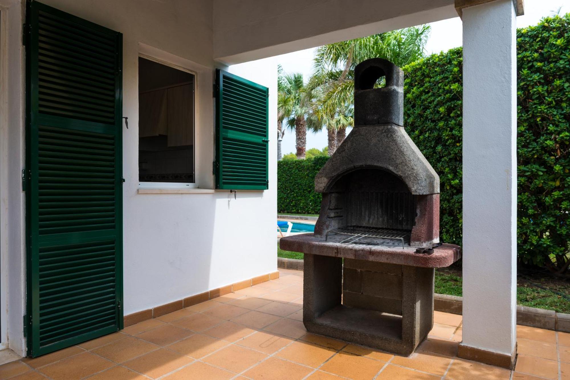 Apartchalet Villas Elvira. Villa A Son Carrio  Экстерьер фото