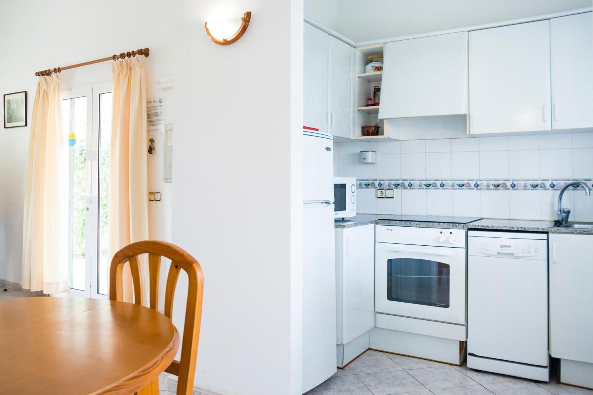Apartchalet Villas Elvira. Villa A Son Carrio  Экстерьер фото